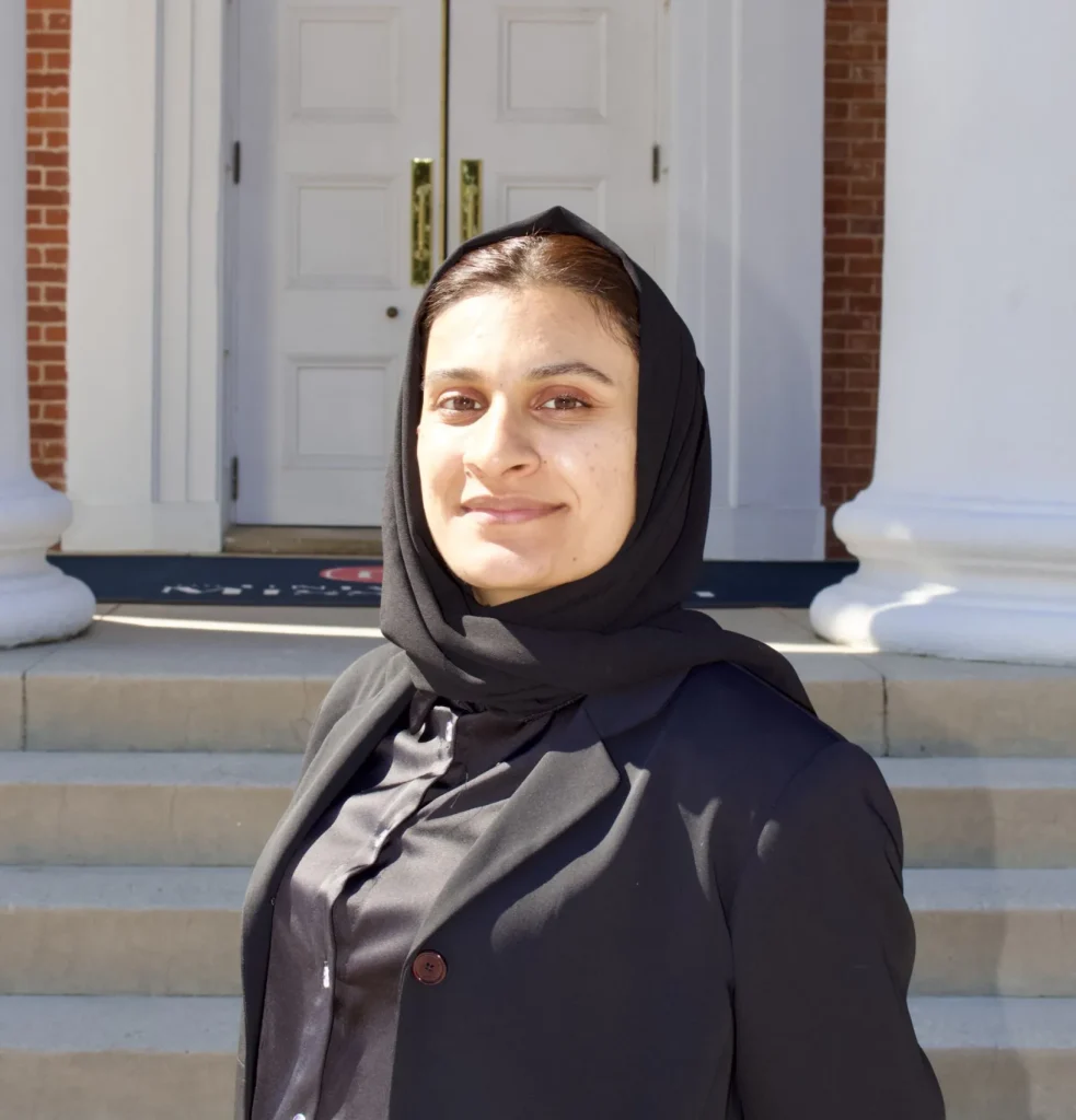 Mahdia Yari, Marginalized Individuals Mentorship project